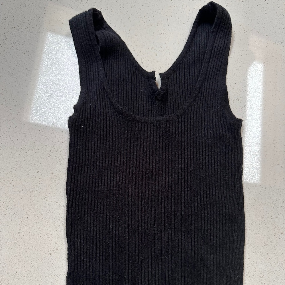 Ribbed Tank - Picture 2 of 3